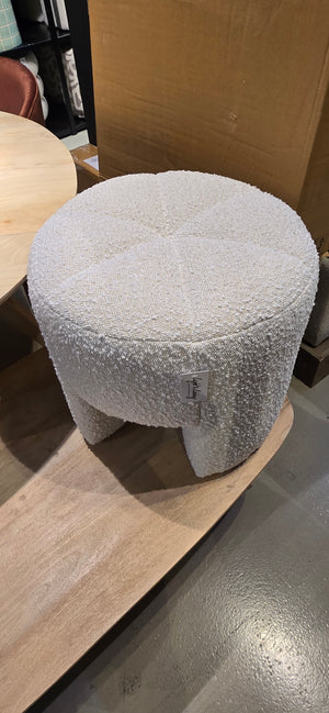 Poef Batoemi Bouclé Cream