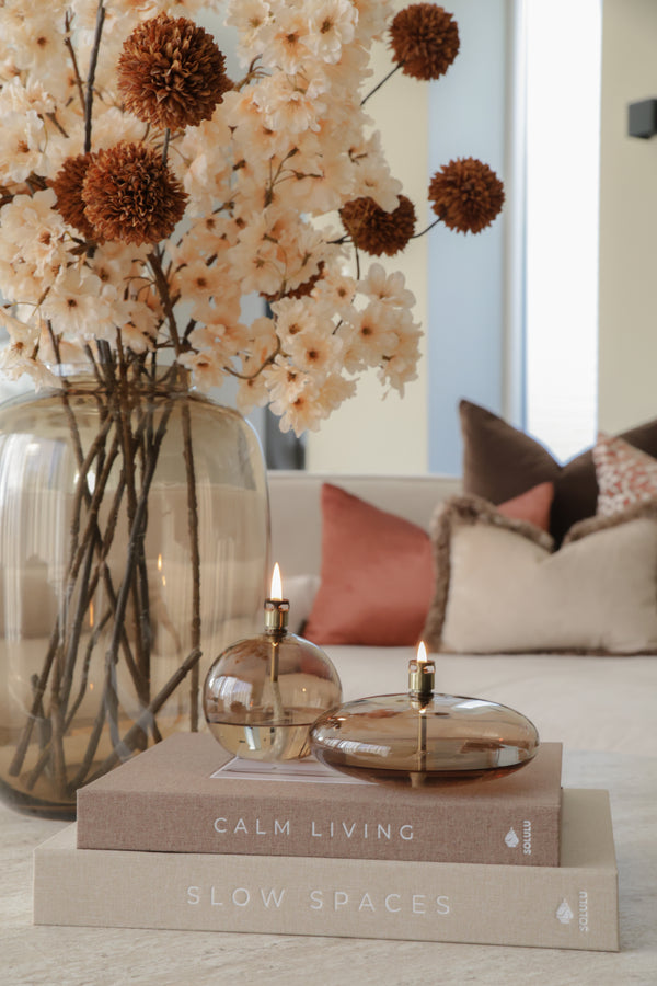 Artic M Taupe vaas Vase the World detailfoto