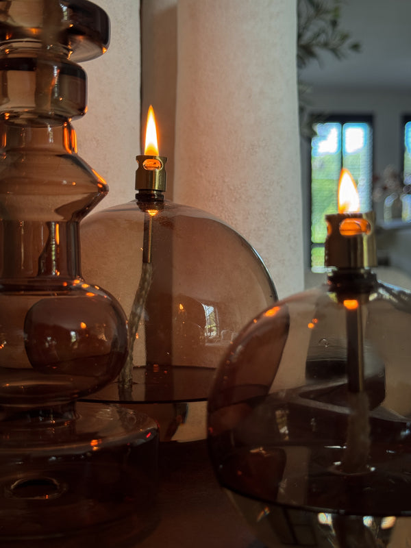 Detailfoto champagnekleurige olielampjes Peri Living