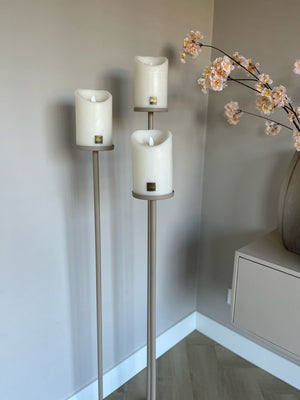 vloerkandelaren set van 3 beige met witte led light candles