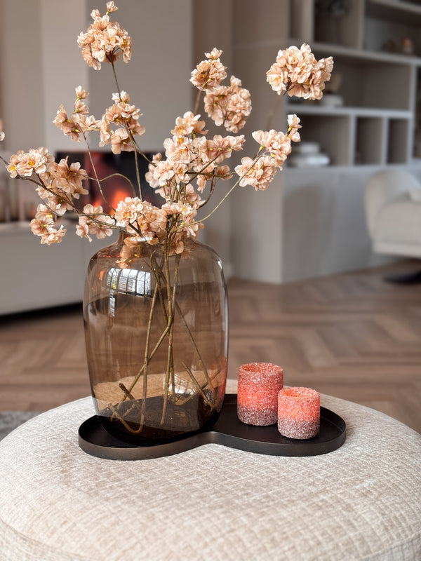 Champagne Glow Set | Shop the Look | Vase the World Artic M Taupe Vaas & Waxinelichtjes op Dienblad Villeta Bronze