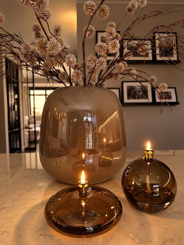 PTMD MEXX vaas met 2 champagnekleurige olielampjes van Peri Living