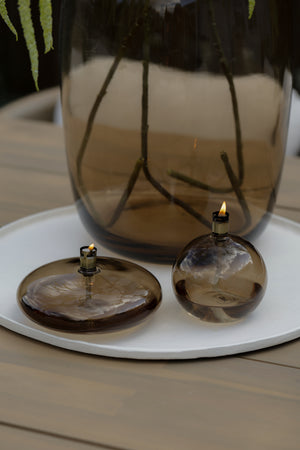 Earthy Elegance | Shop the Look | Vase the World Artic Vaas & Peri Living olielampjes